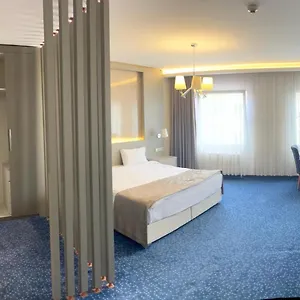 Otel Acar, İstanbul